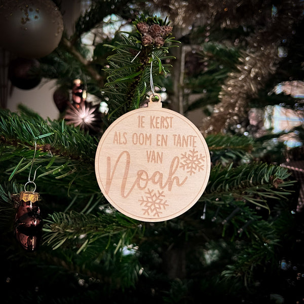 Kerstbal - Eerste kerst oom en tante